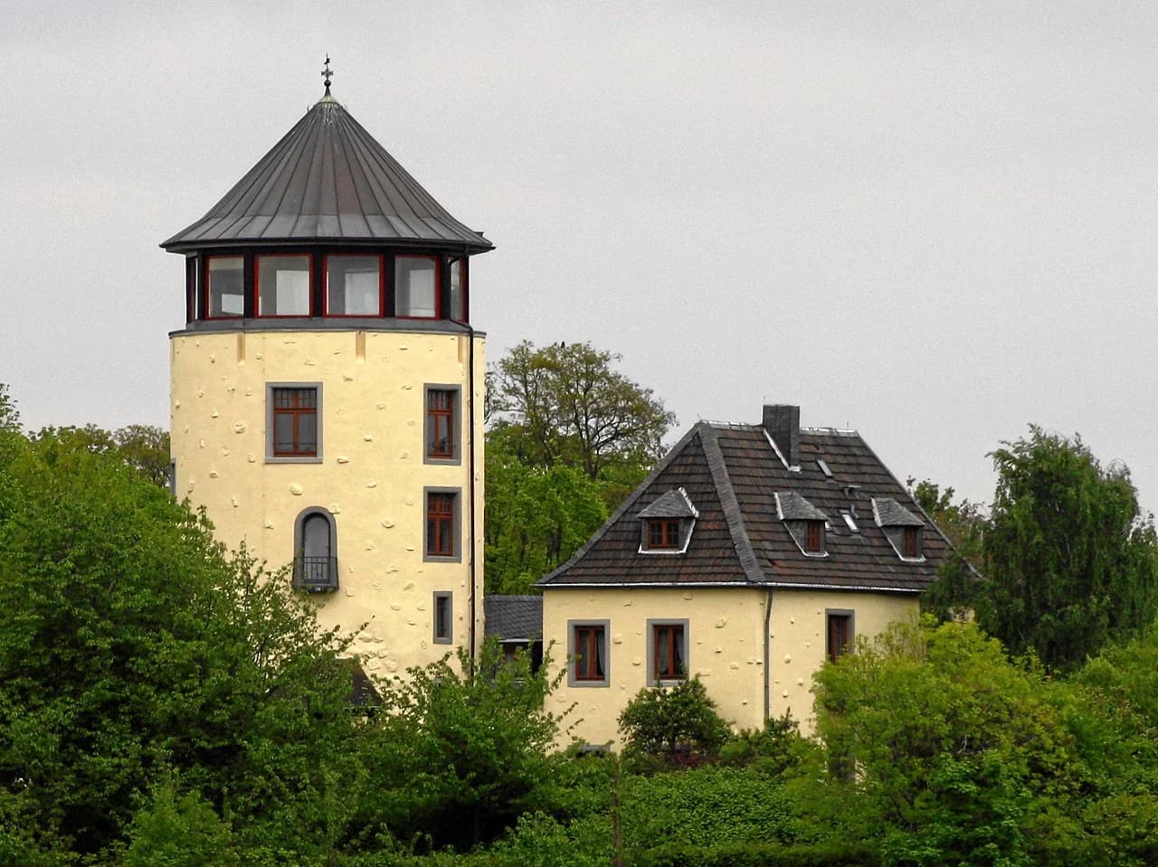 Niederkassel