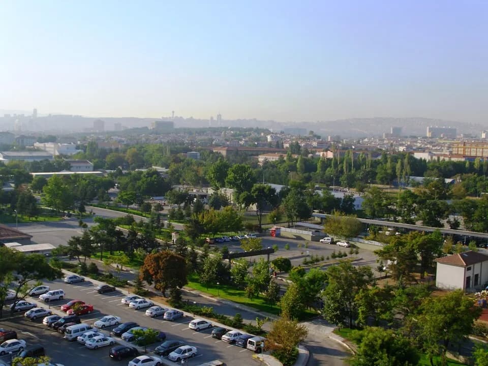 Yenimahalle district