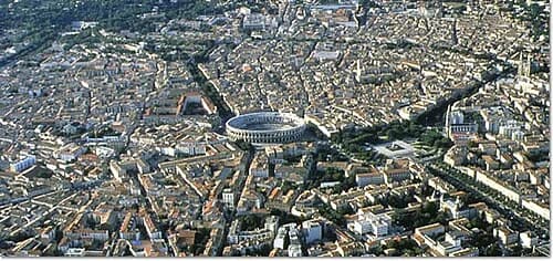 Nîmes