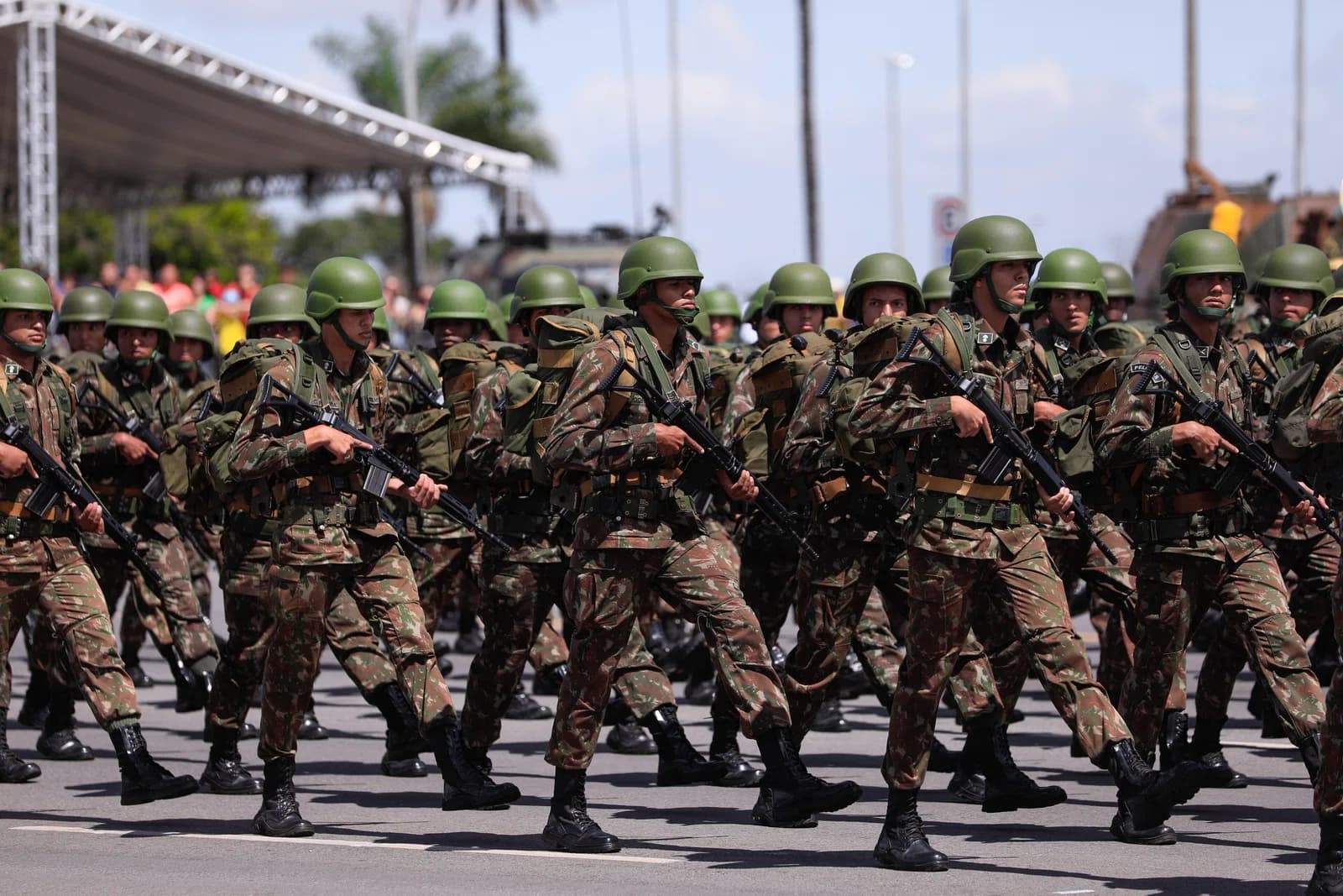 Militär