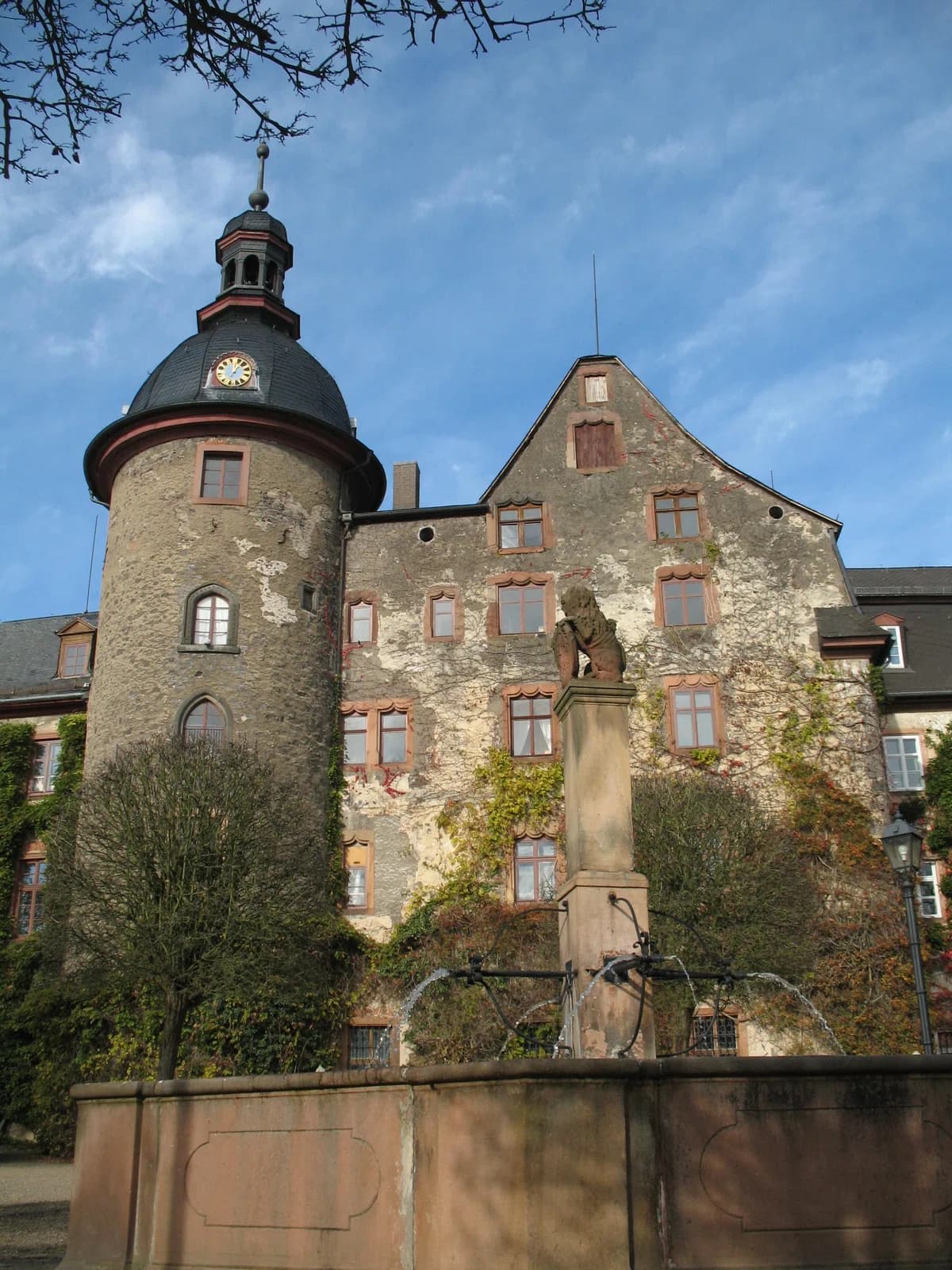 Laubach