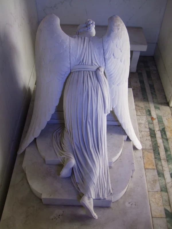 Metairie Cemetery