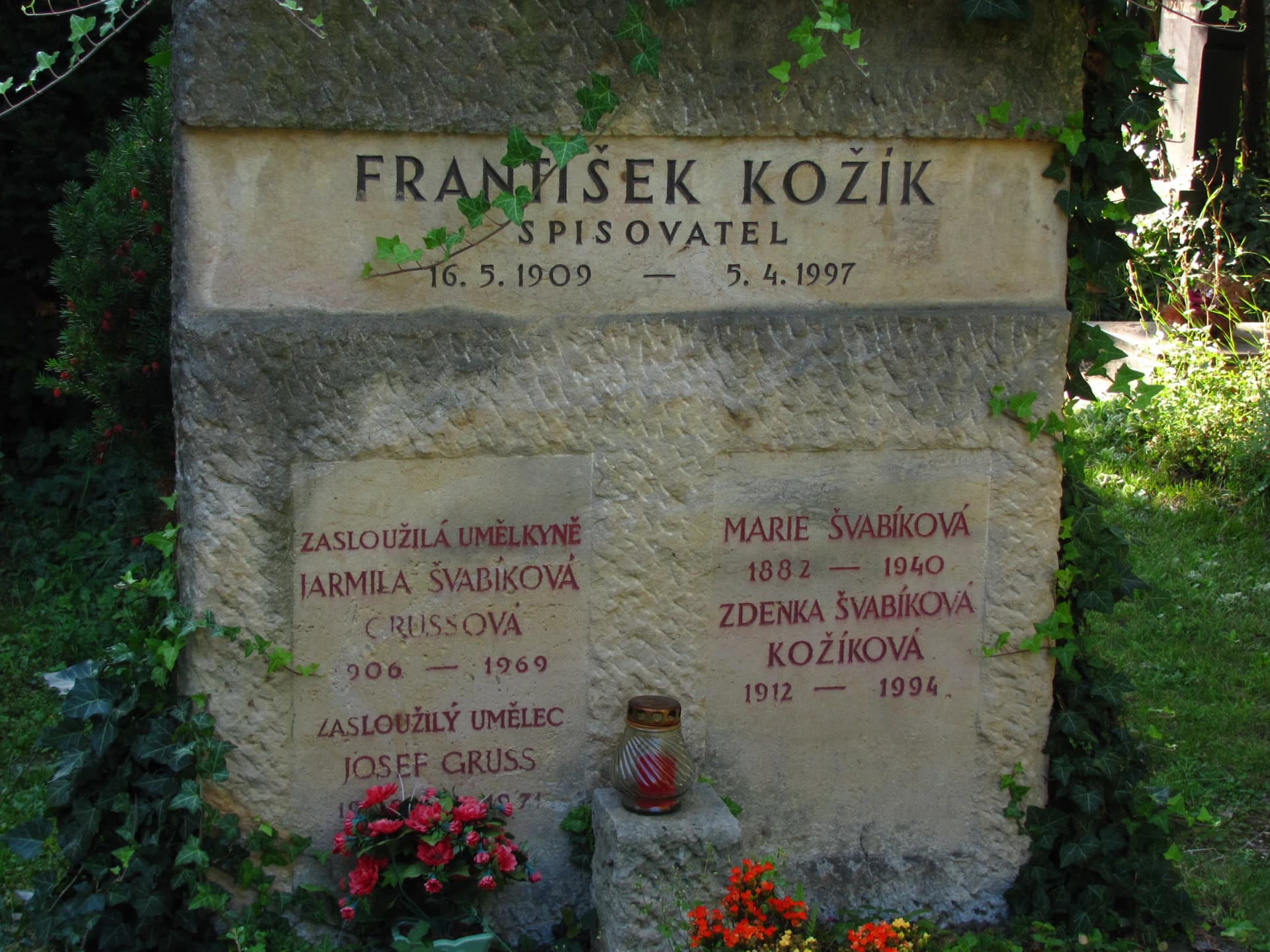 Vinohrady Cemetery