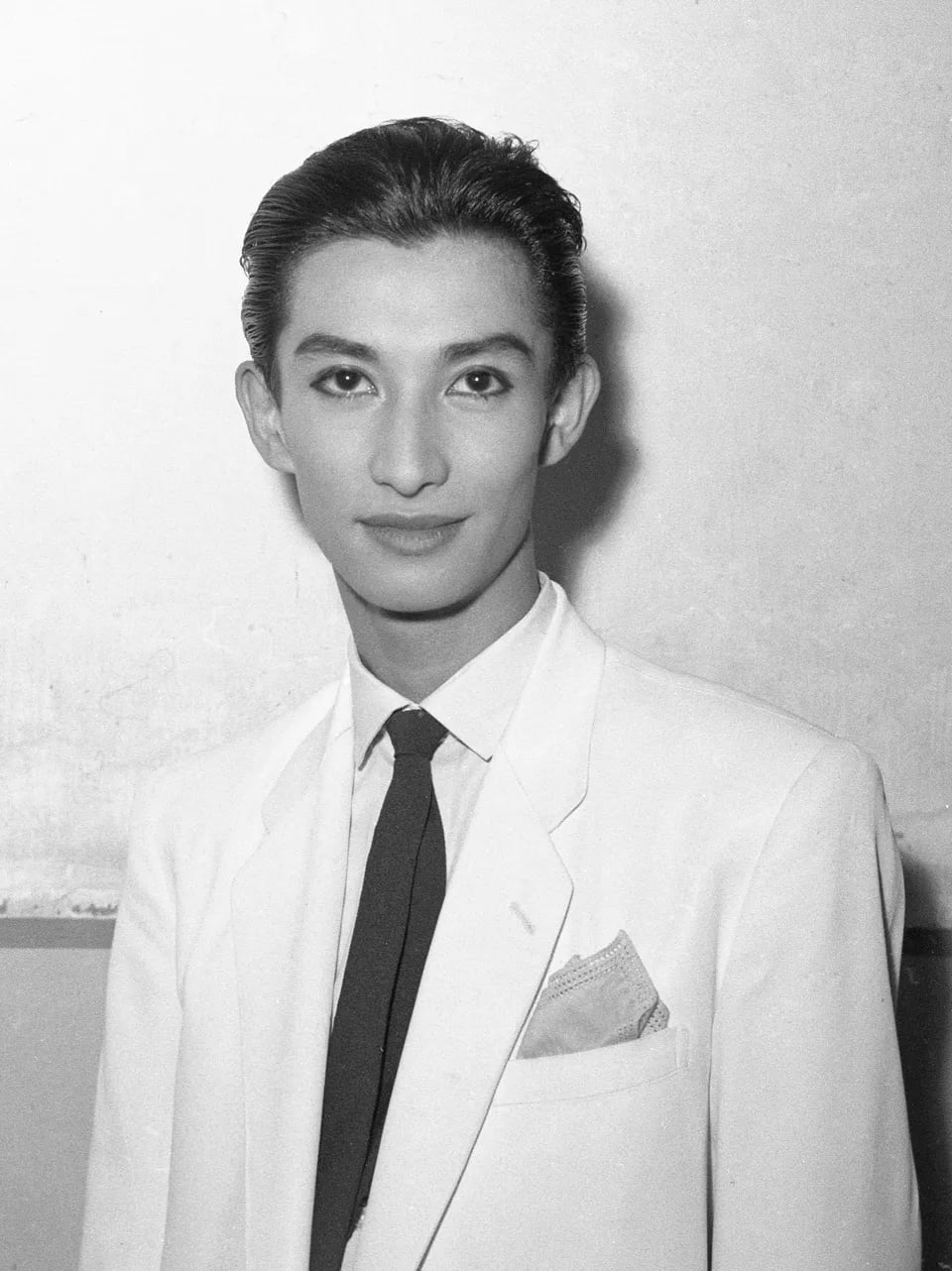 Porträt von Akihiro Miwa (1935–2026) – Gedenkseite
