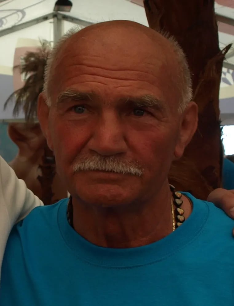 Portrait of Marian Kasprzyk (1939–2026) – memorial page