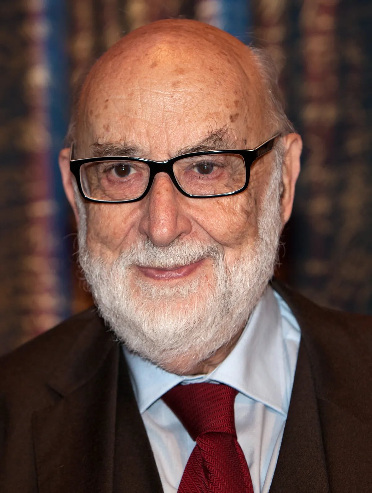 Porträt von François Englert (1932–2026) – Gedenkseite