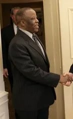 Portrait of Festus Mogae (1939–2026) – memorial page