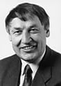 Portrait of Theo Fischer (1937–2026) – memorial page