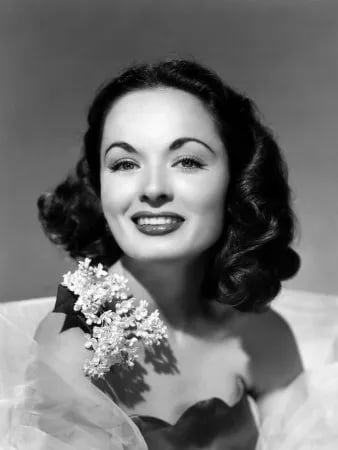 Porträt von Ann Blyth (1928–2026) – Gedenkseite