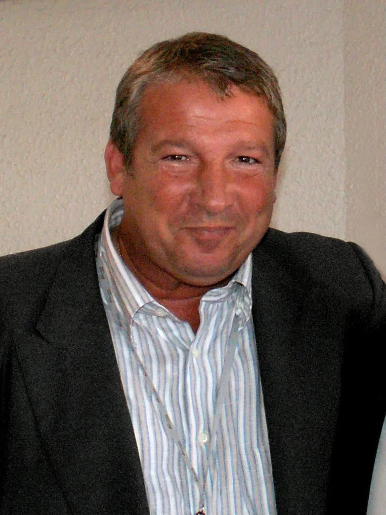 Porträt von Rolland Courbis (1953–2026) – Gedenkseite