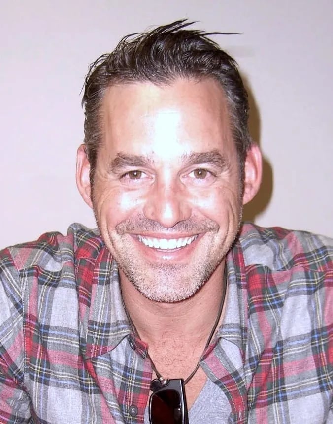 Porträt von Nicholas Brendon (1971–2026) – Gedenkseite