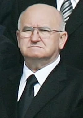 Porträt von Borislav Paravac (1943–2026) – Gedenkseite