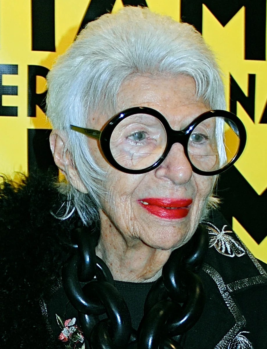 Portrait of Iris Apfel (1921–2024) – memorial page