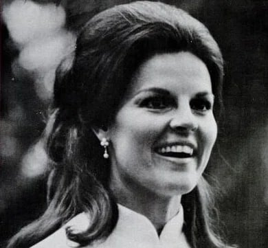 Porträt von Anita Bryant (1940–2024) – Gedenkseite