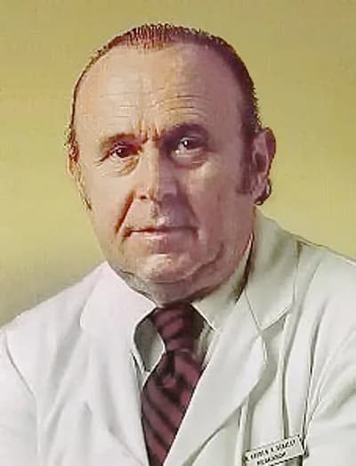 Andrew Victor Schally (née Andrzej Wiktor Schally)