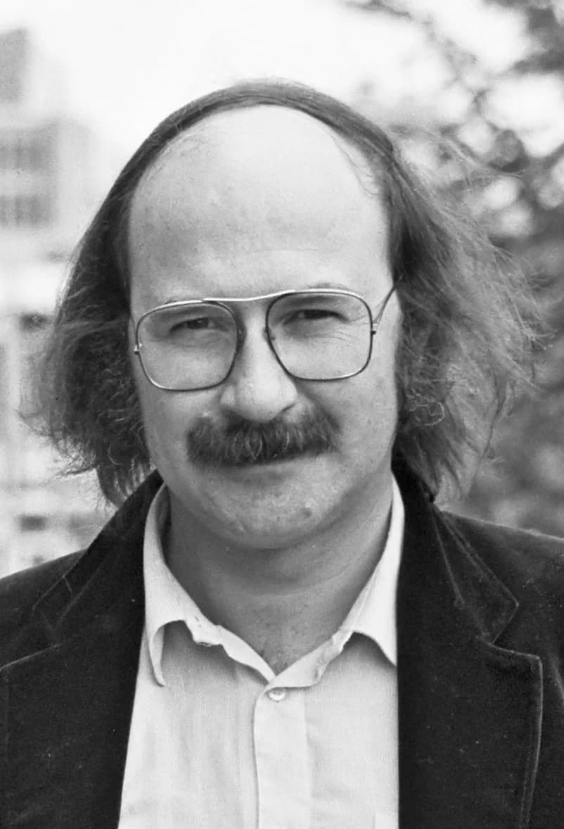 Antonio Skármeta (née Esteban Antonio Skármeta Vranicic)