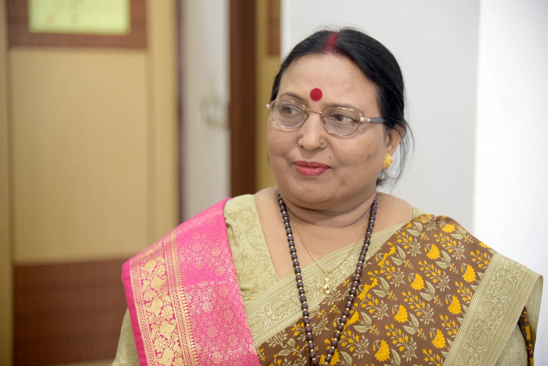 Portrait of Sharda Sinha (1952–2024) – memorial page