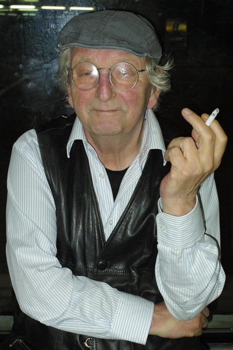 Portrait of Peter Bichsel (1935–2025) – memorial page