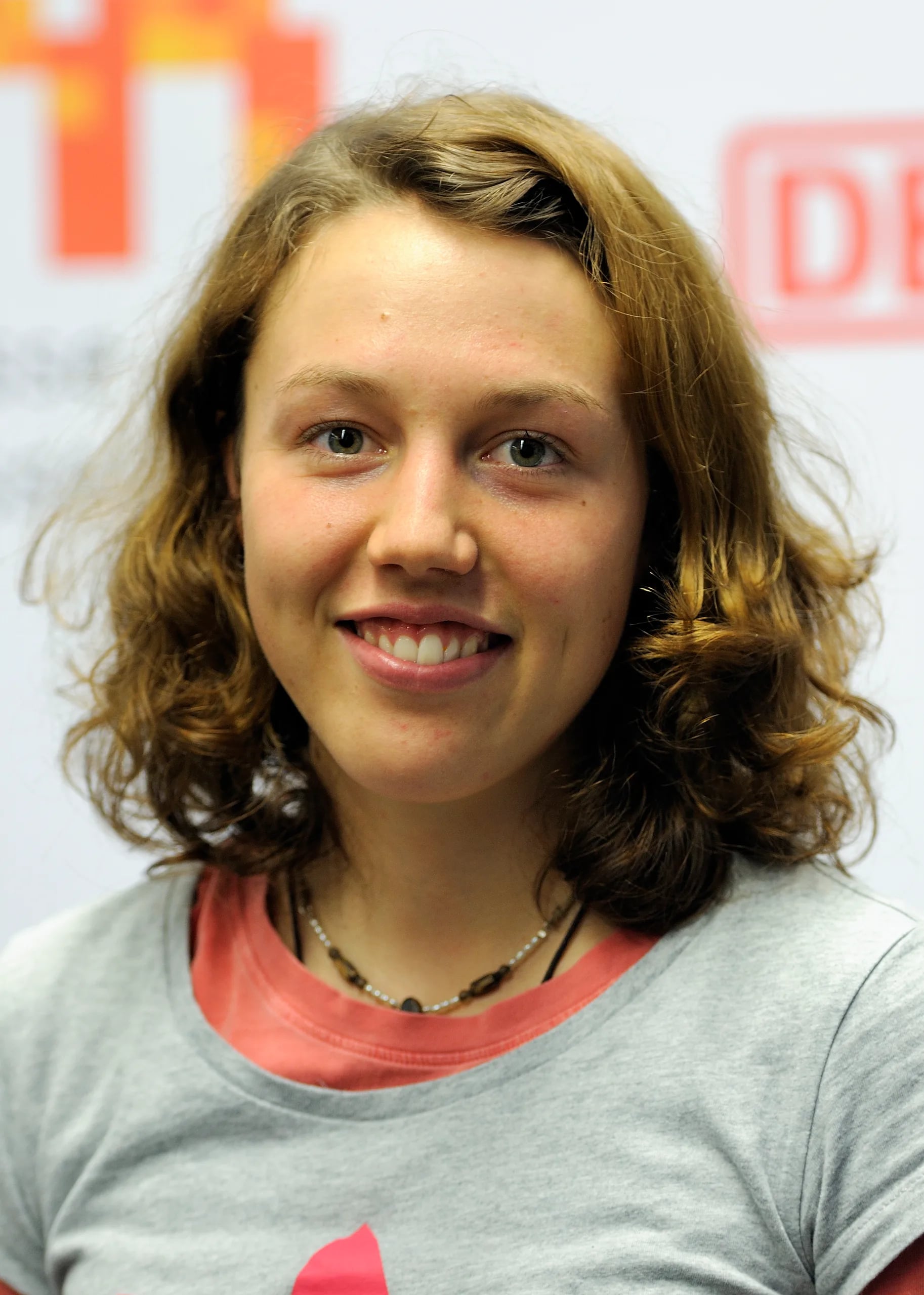 Portrait of Laura Dahlmeier (1993–2025) – memorial page