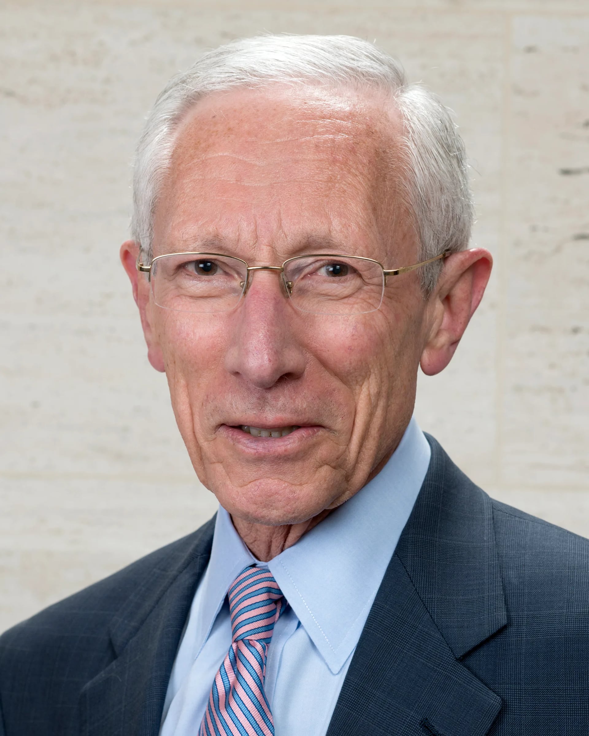 Portrait of Stanley Fischer (1943–2025) – memorial page