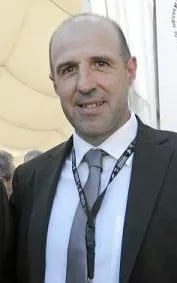 Porträt von José Manuel Ochotorena (1961–2025) – Gedenkseite