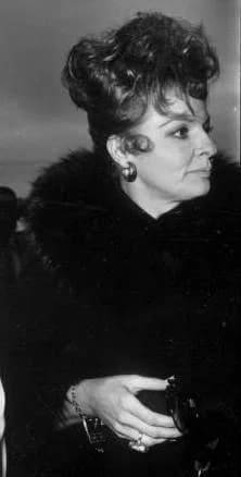 Carole Cook (nΓ©e Mildred Frances Cook)