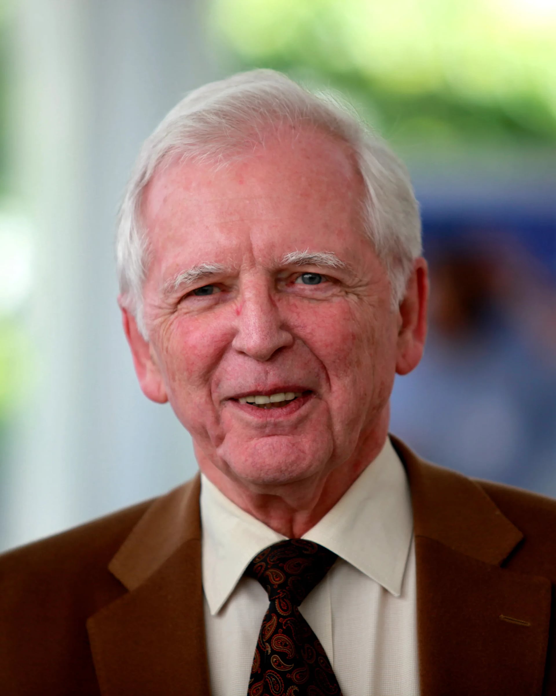 Portrait of Harald zur Hausen (1936–2023) – memorial page
