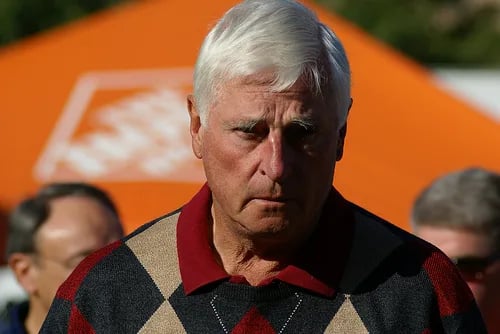 Portrait of Bob Knight (1940–2023) – memorial page