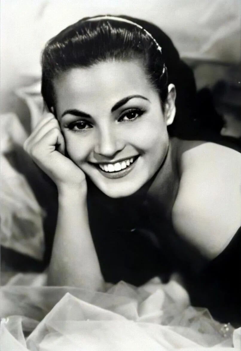 Portrait of Carmen Sevilla (1930–2023) – memorial page