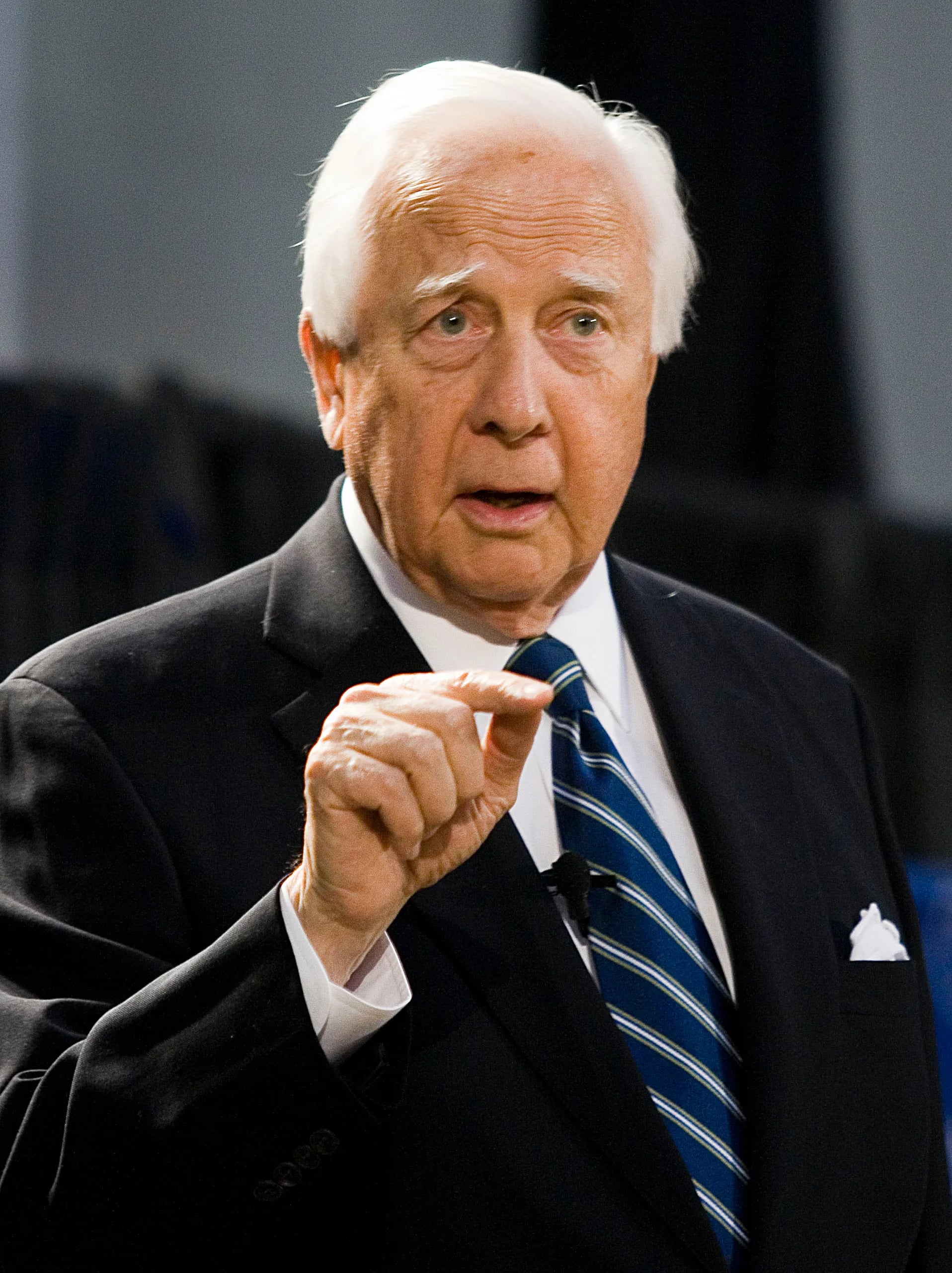 Portrait of David McCullough (1933–2022) – memorial page