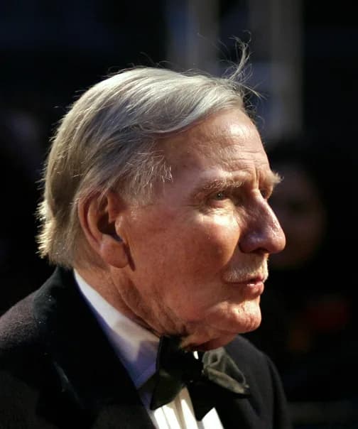 Leslie Phillips (née Leslie Samuel Phillips)