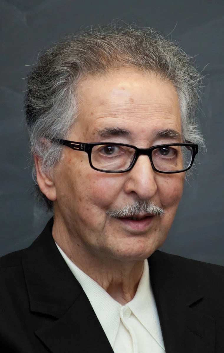 Porträt von Abū l-Hasan Banīsadr (1933–2021) – Gedenkseite