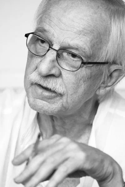 Portrait of Antonio Escohotado Espinosa (1941–2021) – memorial page