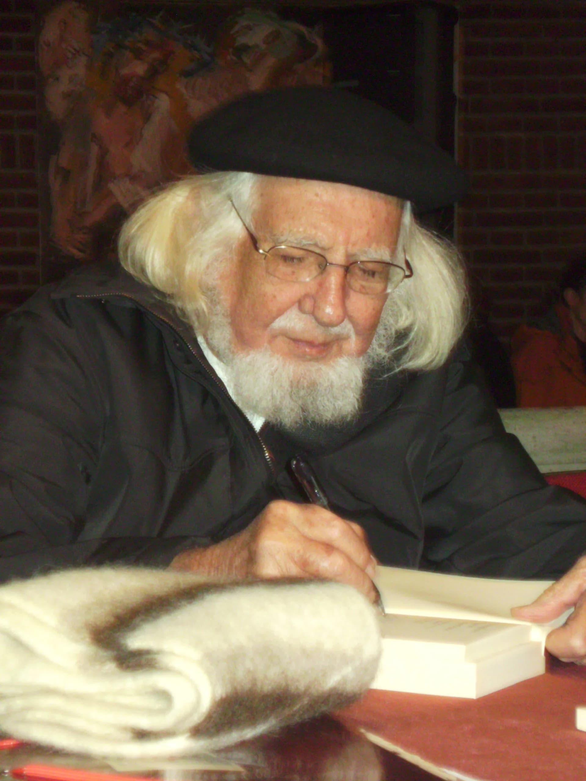 Ernesto Cardenal (née Ernesto Cardenal Martínez)