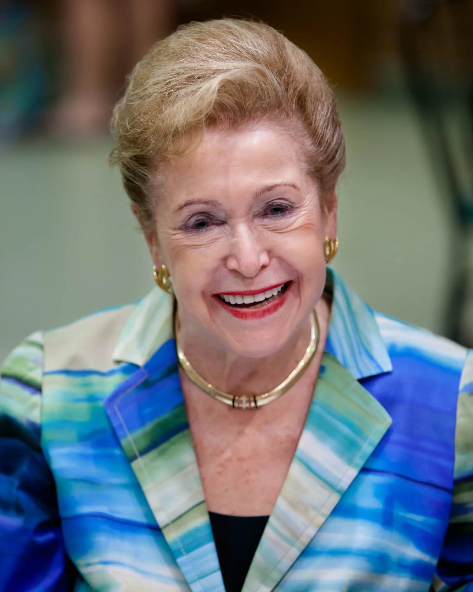 Portrait of Mary Higgins Clark (1927–2020) – memorial page