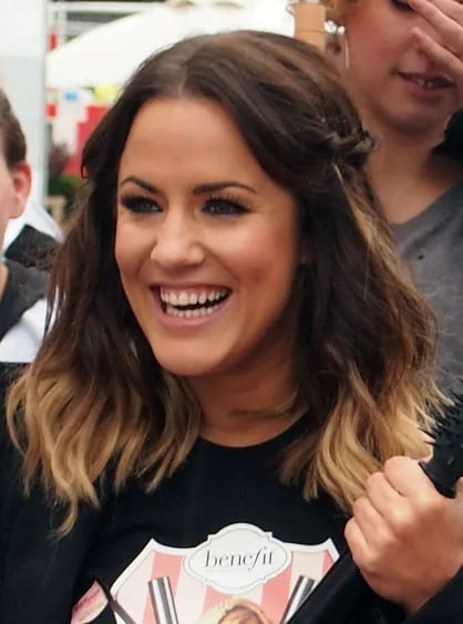 Porträt von Caroline Flack (1979–2020) – Gedenkseite