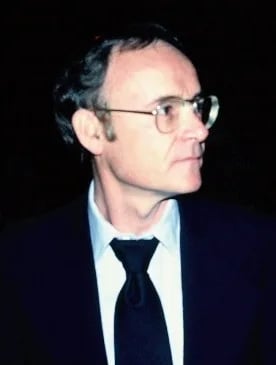 Porträt von Buck Henry (1930–2020) – Gedenkseite