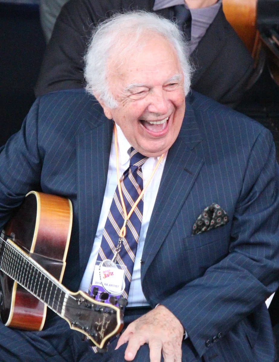 Portrait of Bucky Pizzarelli (1926–2020) – memorial page
