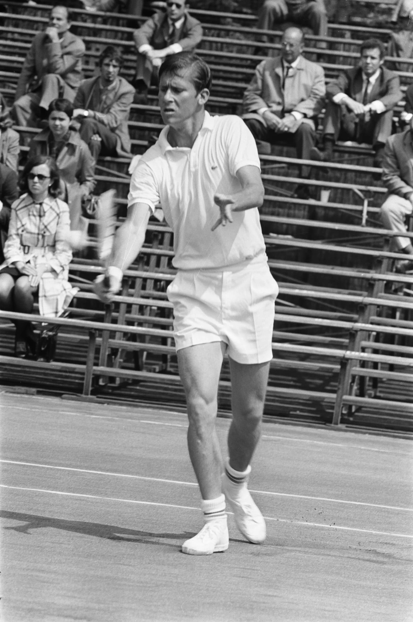 Dennis Ralston (nΓ©e Robert Dennis Ralston)