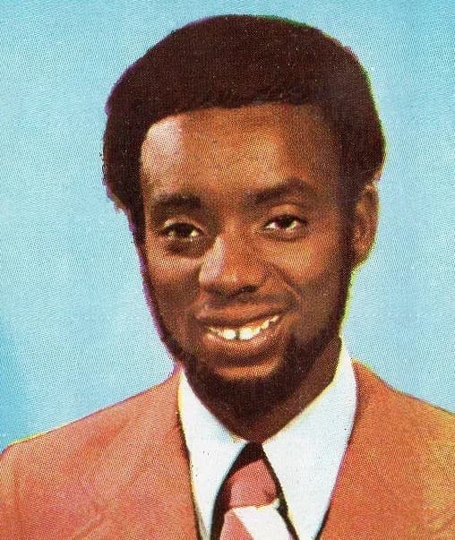 Arnie Robinson (geb. Arnie Paul Robinson Jr.)