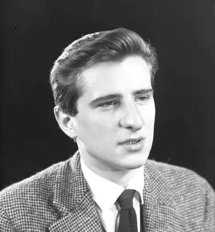 Portrait of Michel Aumont (1936–2019) – memorial page