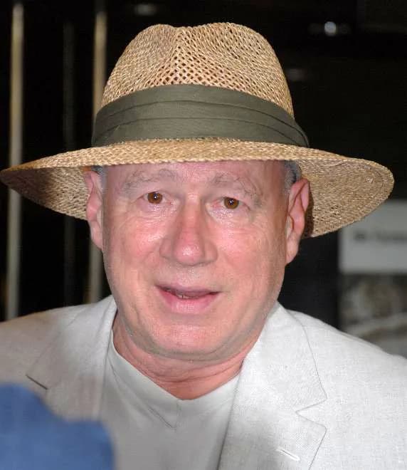 Neil Innes (née Neil James Innes)