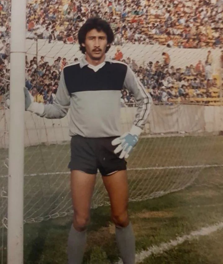 Porträt von Pablo Larios (1960–2019) – Gedenkseite
