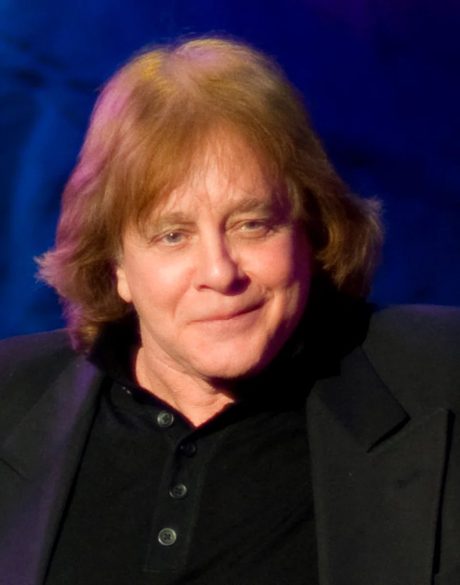Portrait of Eddie Money (1949–2019) – memorial page