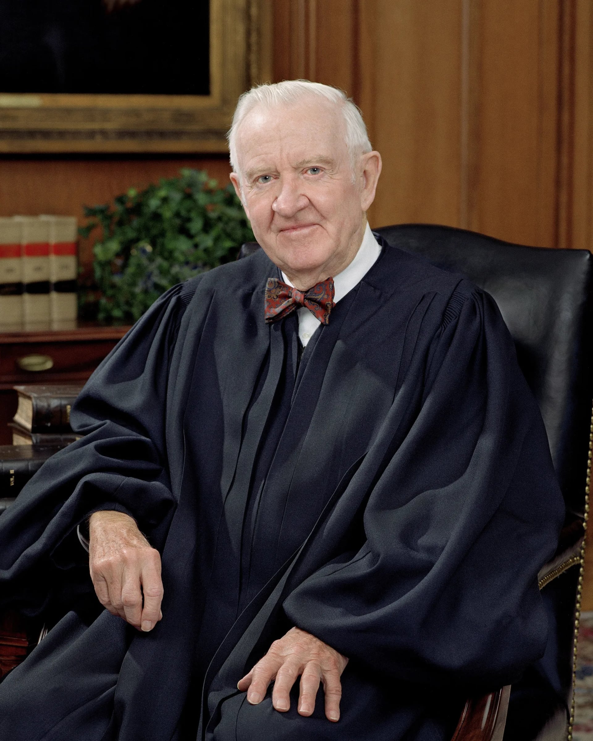 Porträt von John Paul Stevens (1920–2019) – Gedenkseite