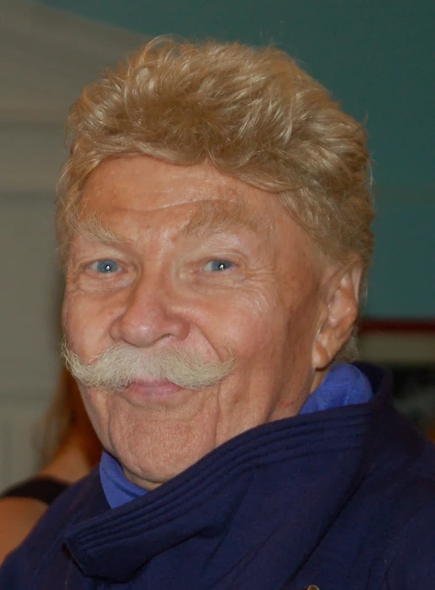 Rip Taylor (nΓ©e Charles Elmer Taylor)