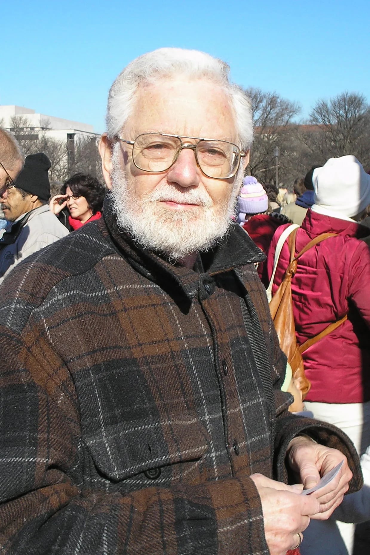 Porträt von William Blum (1933–2018) – Gedenkseite