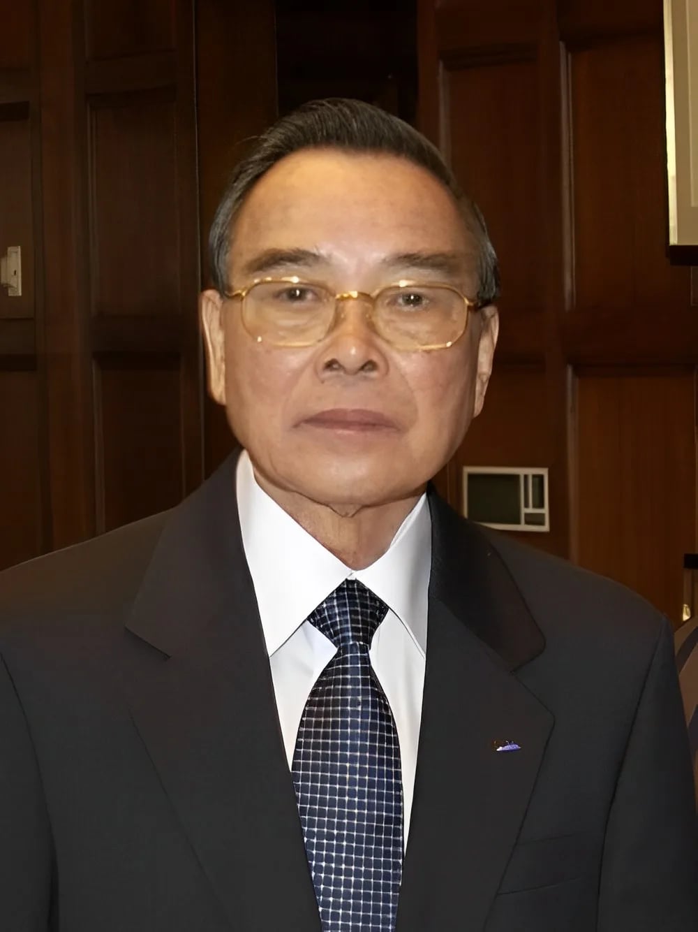 Portrait of Phan Văn Khải (1933–2018) – memorial page