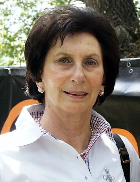 Irena Szewińska (née Irena Kirszenstein)