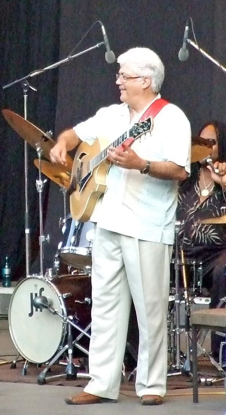 Porträt von Larry Coryell (1943–2017) – Gedenkseite